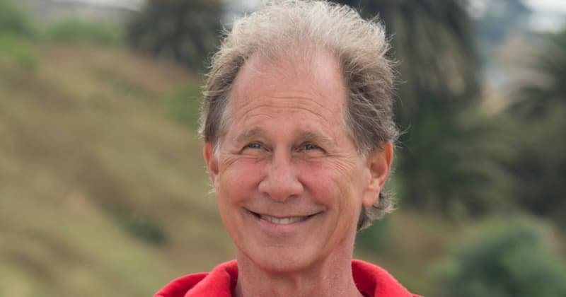 Uncovering Lee Mead's Fortune: Our Context Lacks Details